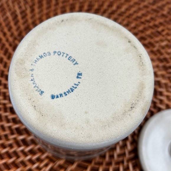 Shakers & Thangs Pottery 4" Crock with Lid USA Blue Stripe Farmhouse Country - Picture 11 of 13